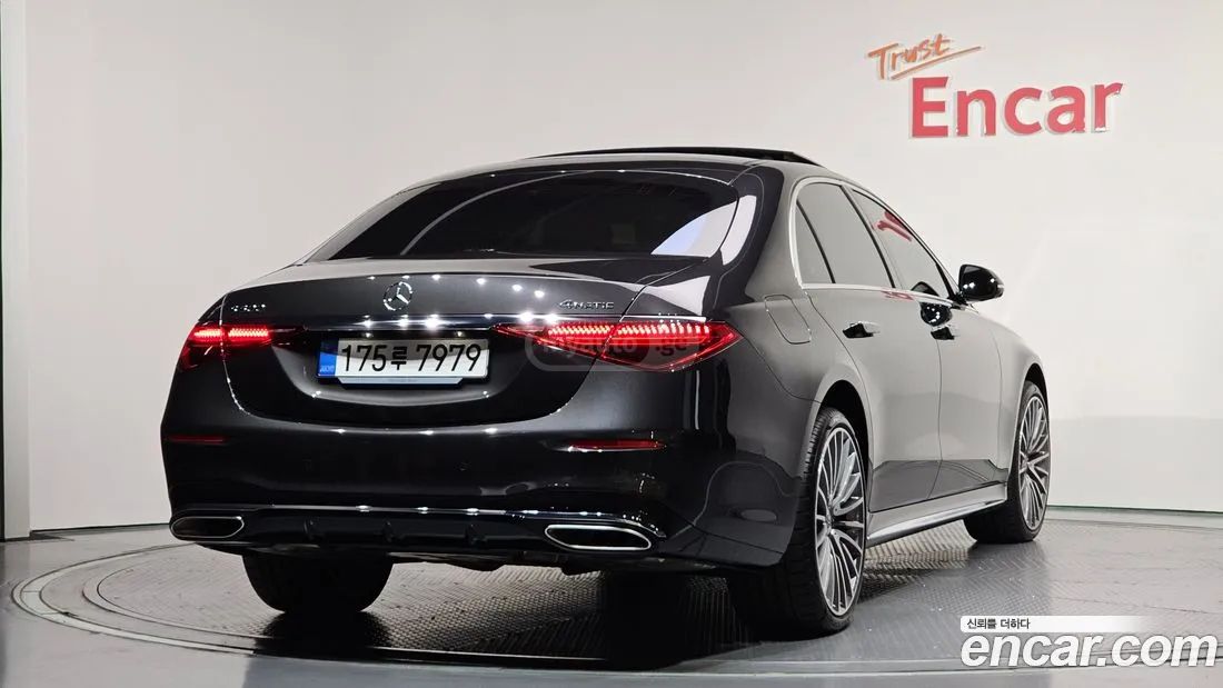 Mercedes-Benz 600 2026 — миниатюра 2