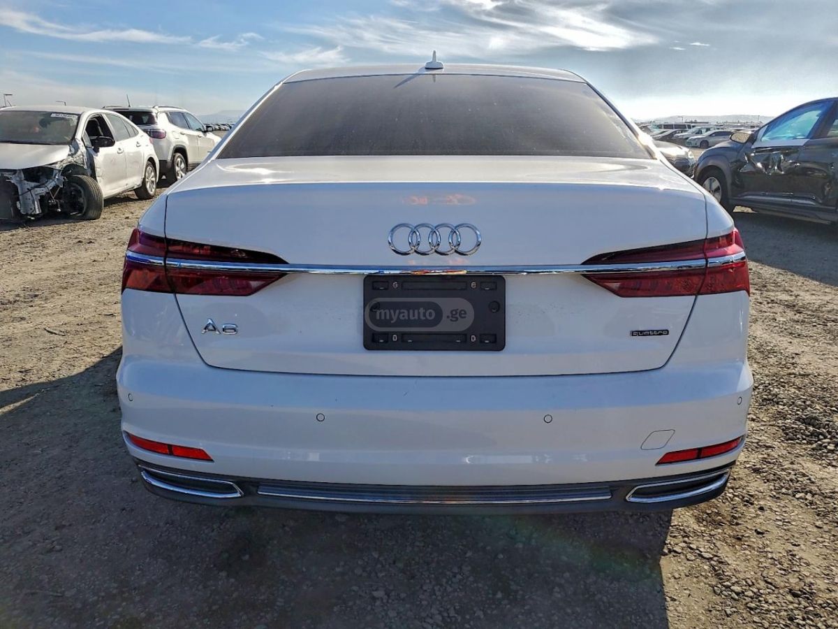 Audi A6 - фото 6