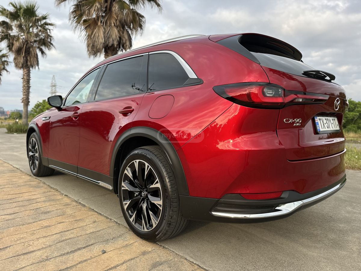 Mazda Plugin Hybrid — миниатюра 6