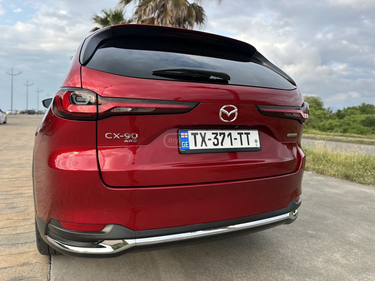 Mazda Plugin Hybrid — миниатюра 7