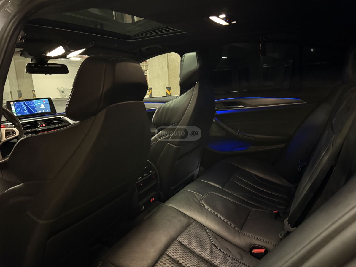 BMW M5 Competition — миниатюра 10