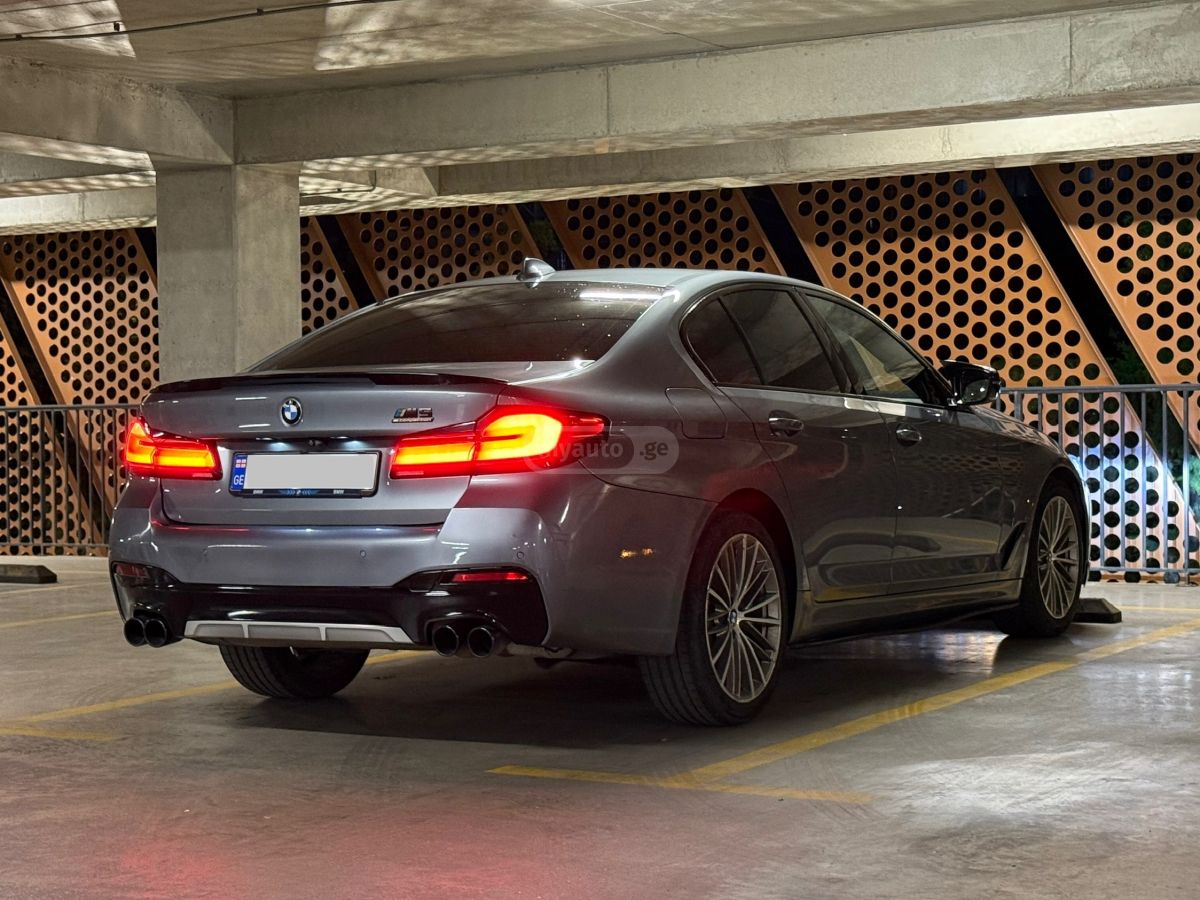 BMW M5 Competition — миниатюра 2