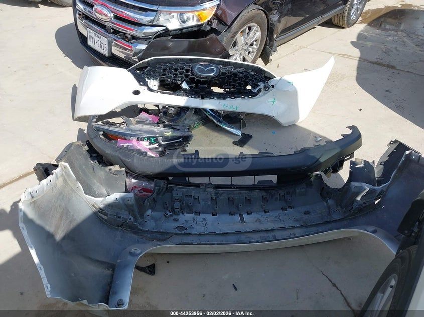 Mazda CX-5 - фото 12