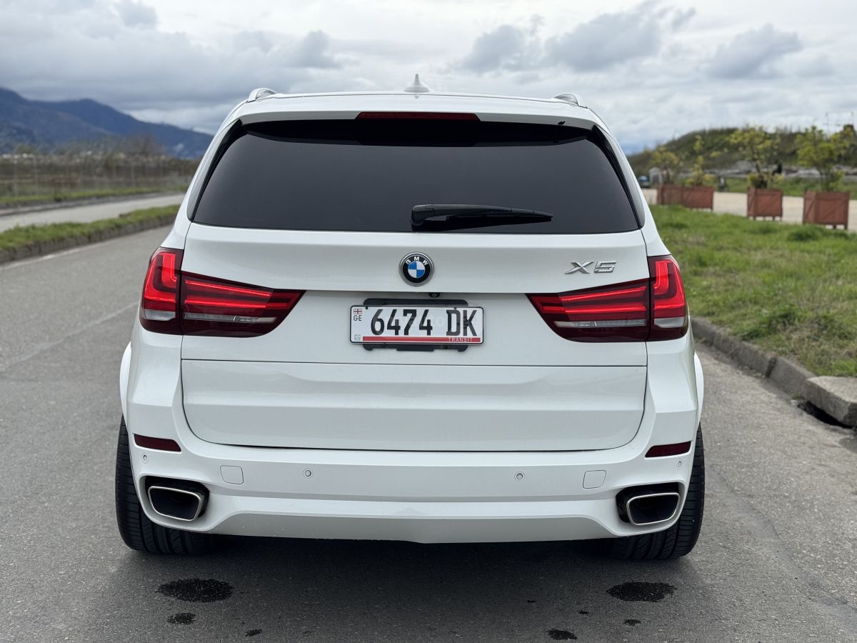 BMW X5 - фото 5