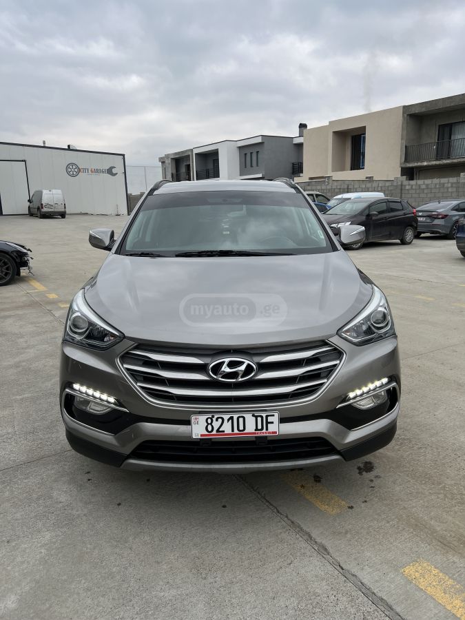 Hyundai Santa FE - фото 1
