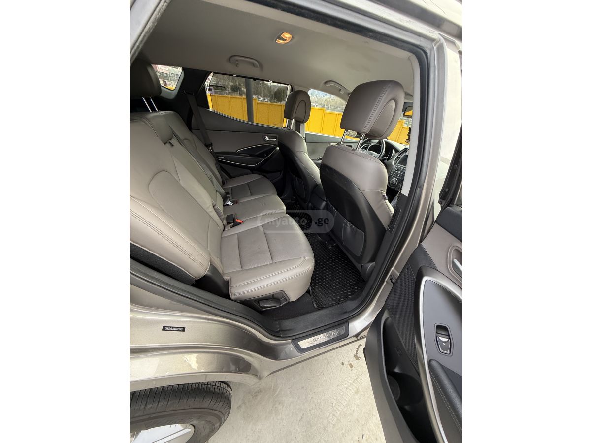 Hyundai Santa FE - фото 13