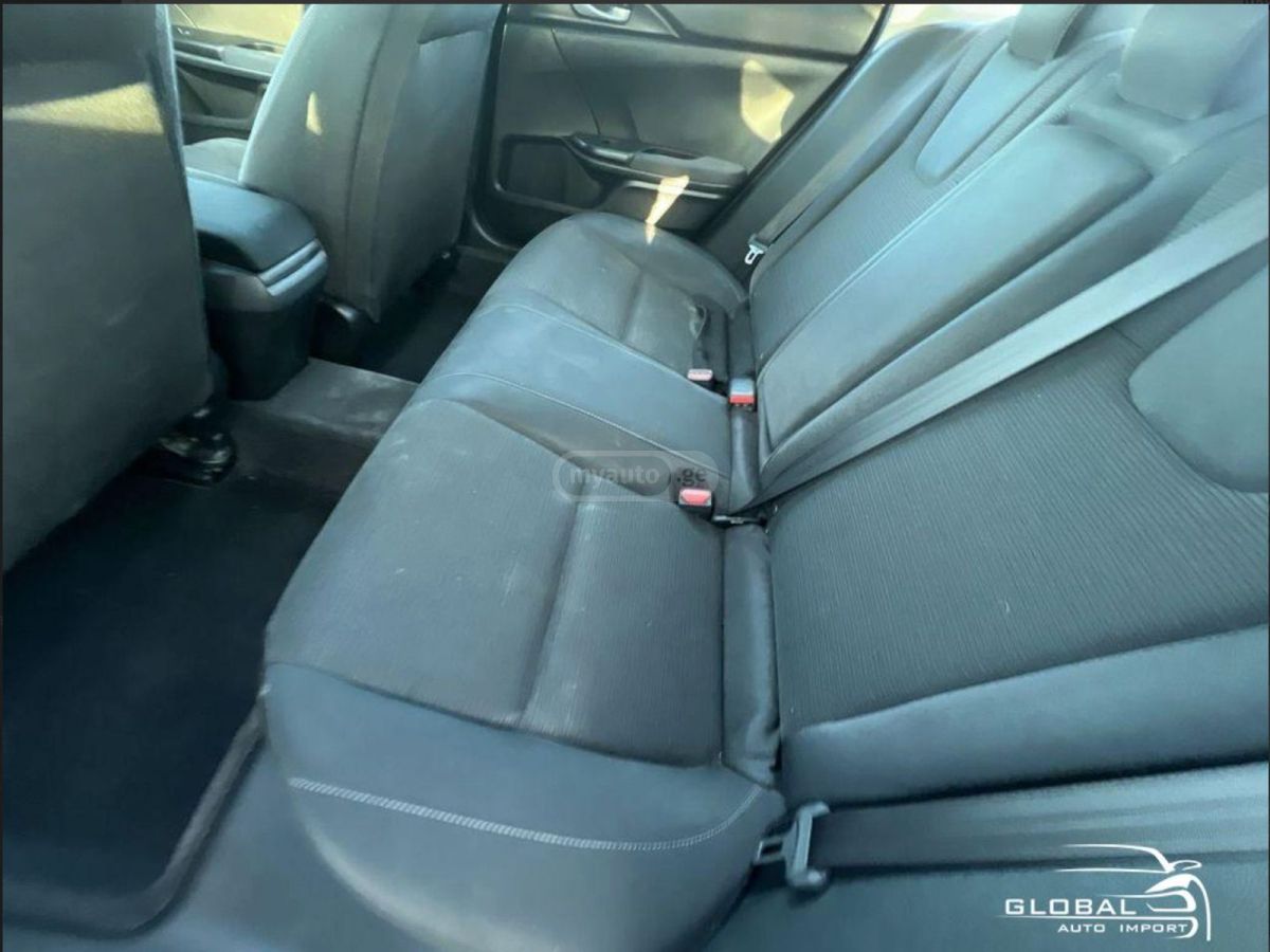 Honda Insight - фото 14