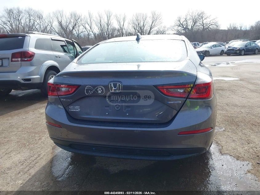 Honda Insight - фото 3