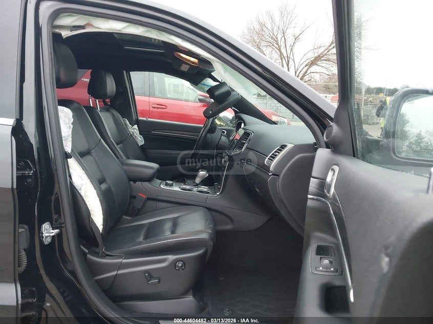 Jeep Grand Cherokee - фото 5