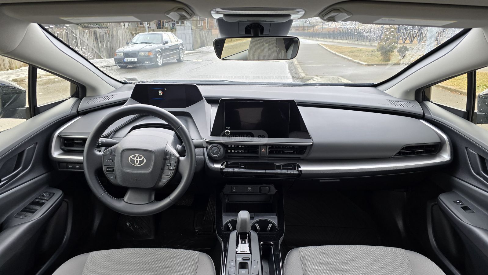 Toyota LE AWD-E — миниатюра 7