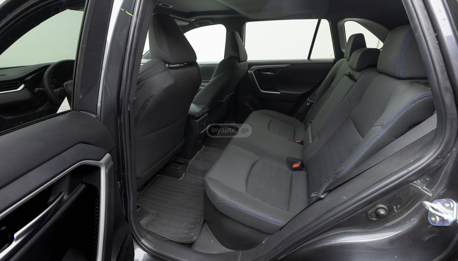 Toyota Toyota RAV4 — миниатюра 2