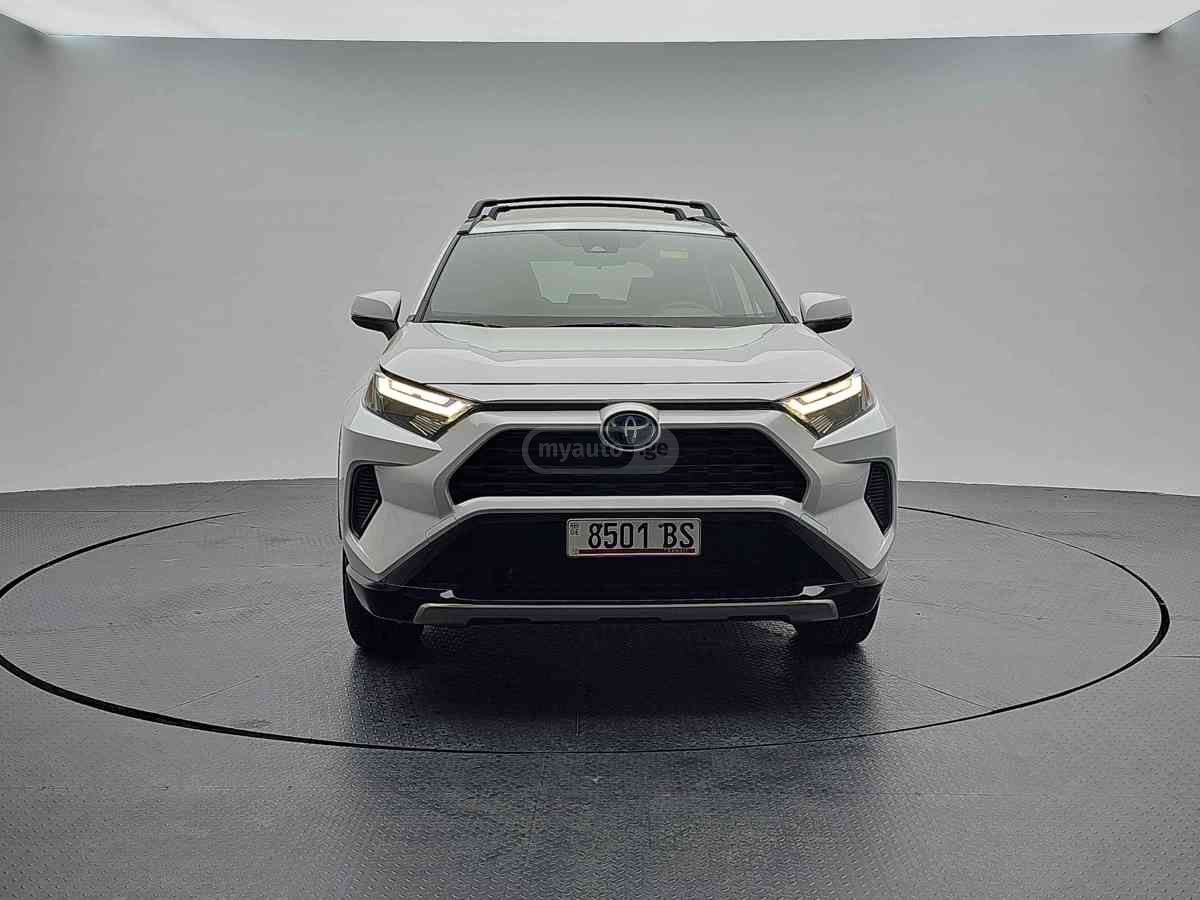 Toyota SE 4dr All Wheel Drive CVT — миниатюра 3