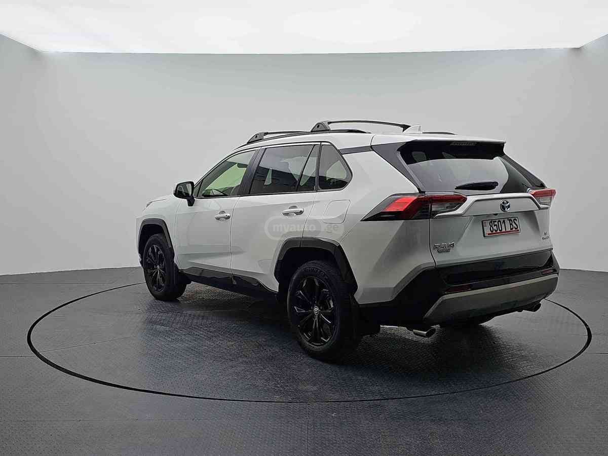 Toyota SE 4dr All Wheel Drive CVT — миниатюра 4