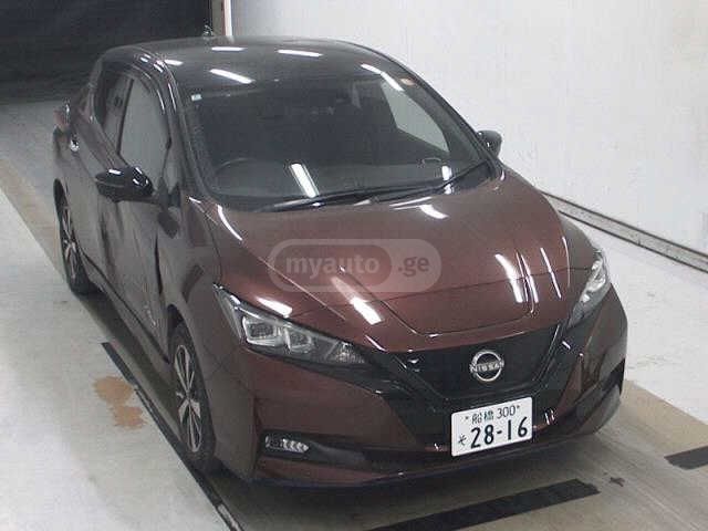 Nissan SL PLUS 4dr Hatchback Automati — миниатюра 2