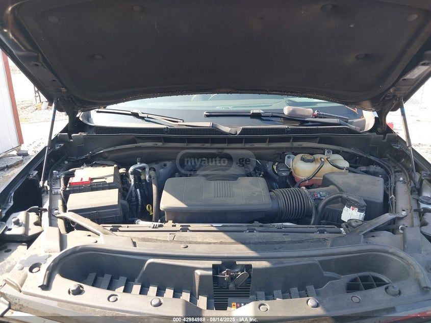 Cadillac Escalade 2023 — миниатюра 9