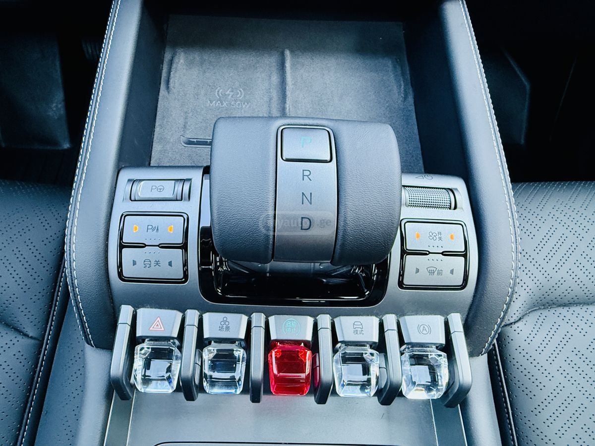 BYD Leopard 3 