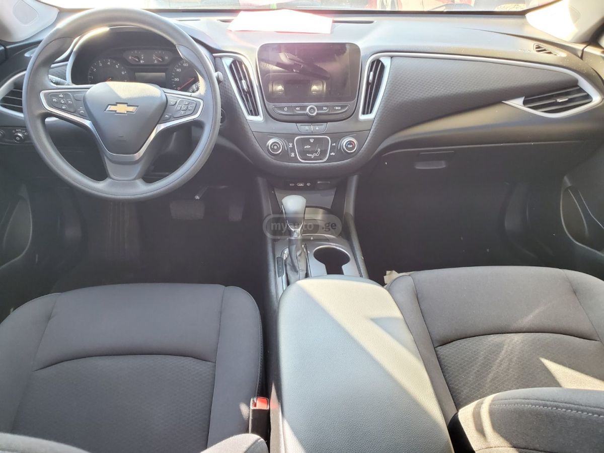 Chevrolet Malibu - фото 6