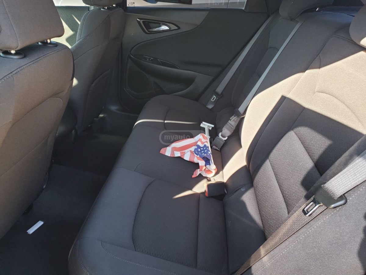 Chevrolet Malibu - фото 8