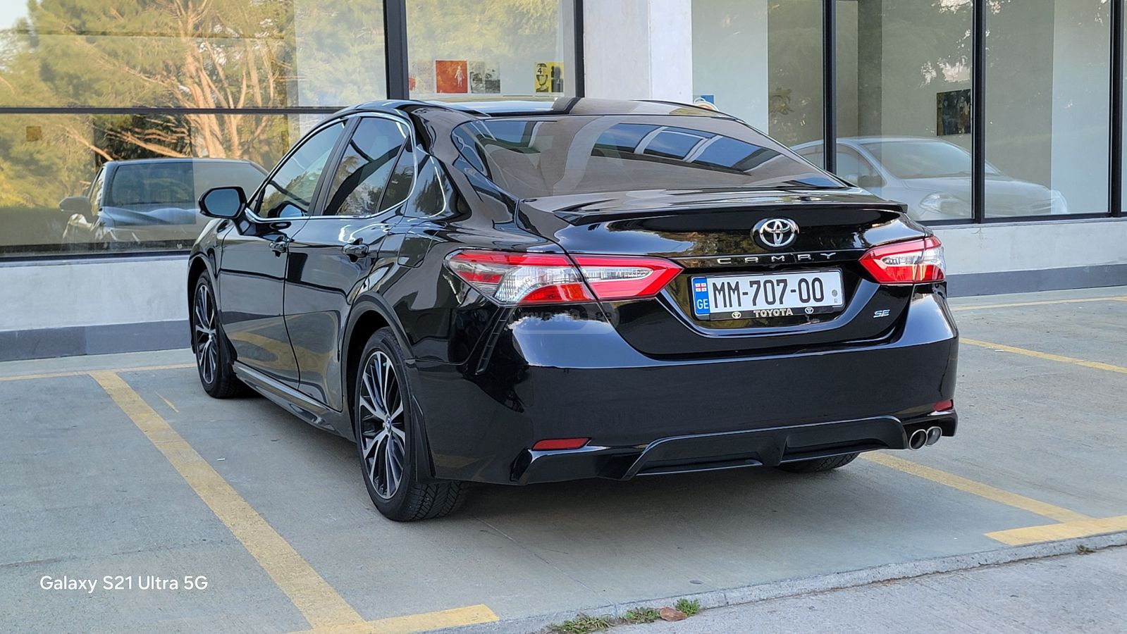 Toyota Camry - фото 4
