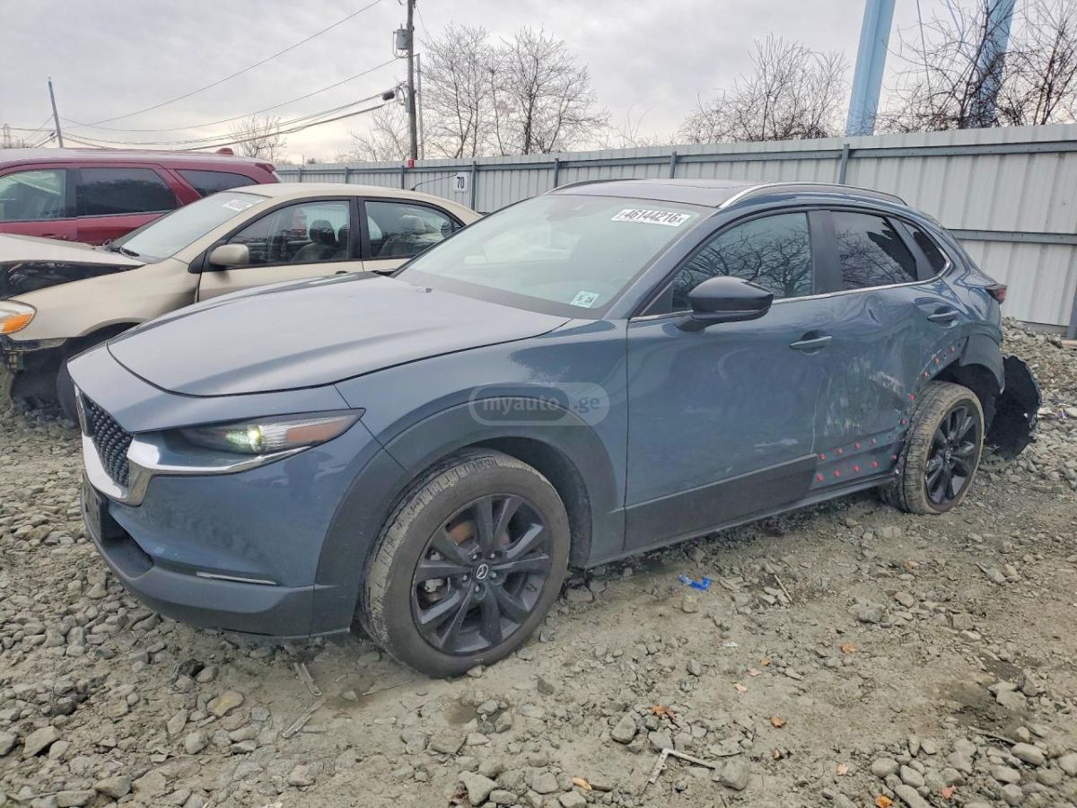 Mazda CX-30 - фото 1