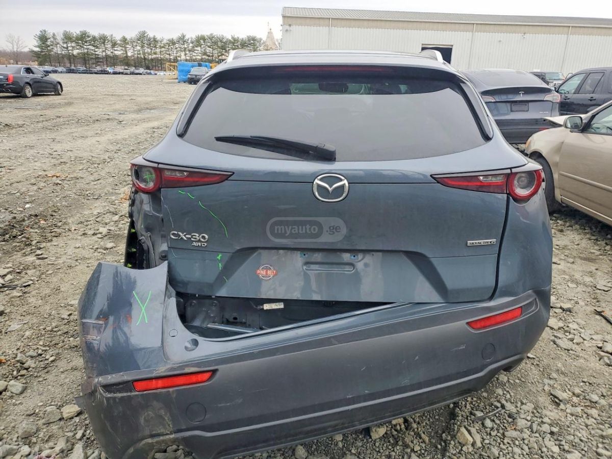 Mazda CX-30 - фото 6