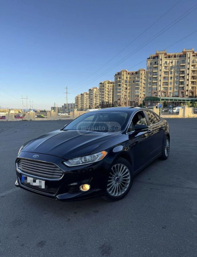 Ford Fusion - фото 1