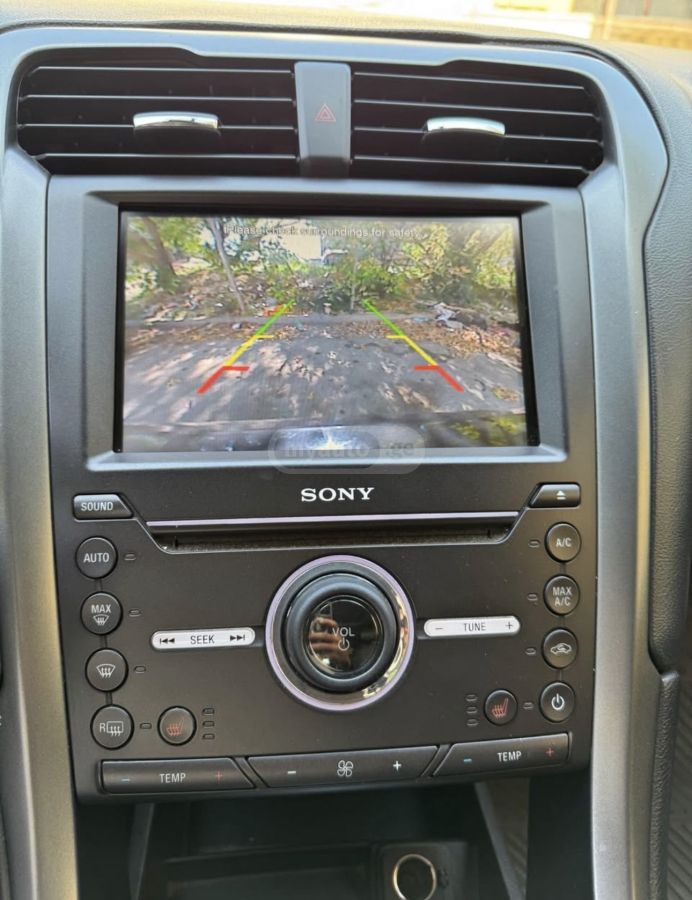 Ford Fusion - фото 8