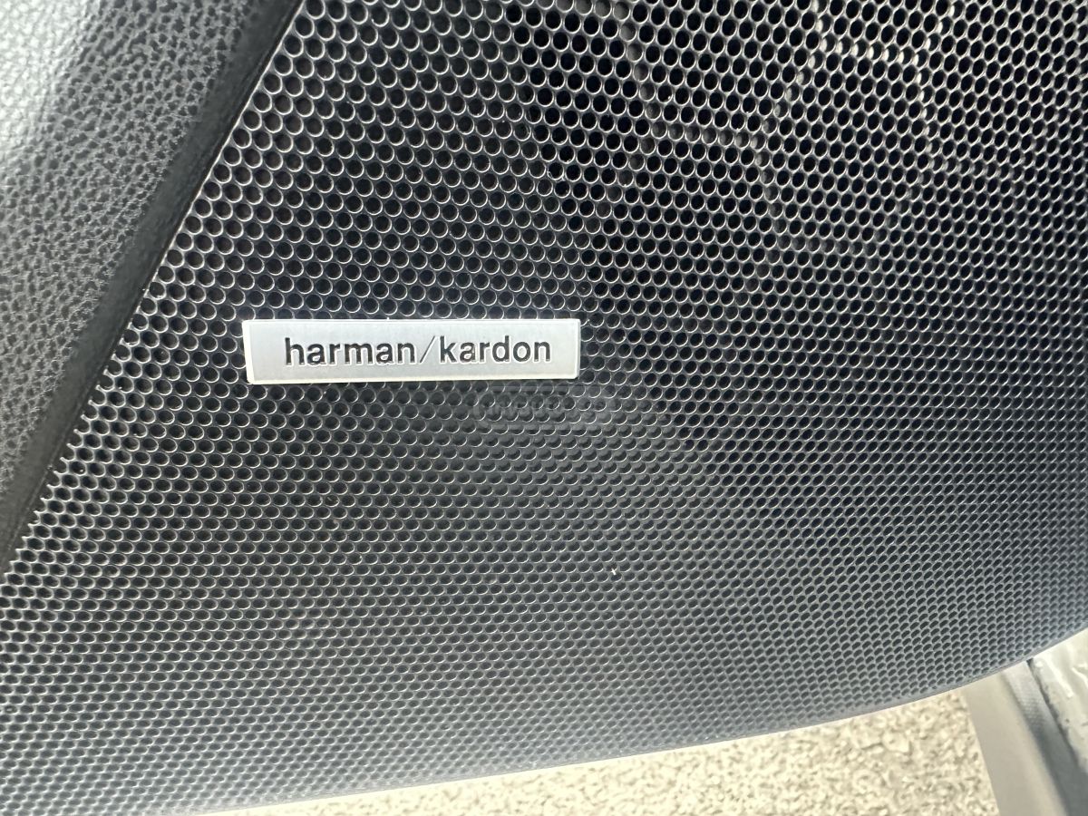 Subaru Limited 4dr All Wheel Drive CV — миниатюра 13