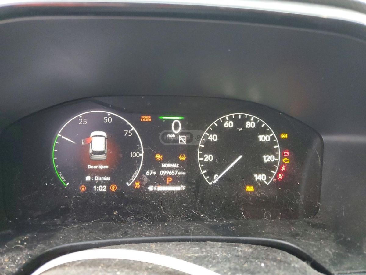 Honda CR-V - фото 9