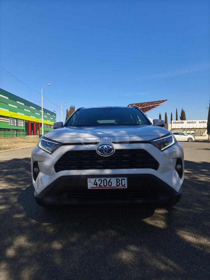 Toyota XLE 4dr All-Wheel Drive Automa — миниатюра 14