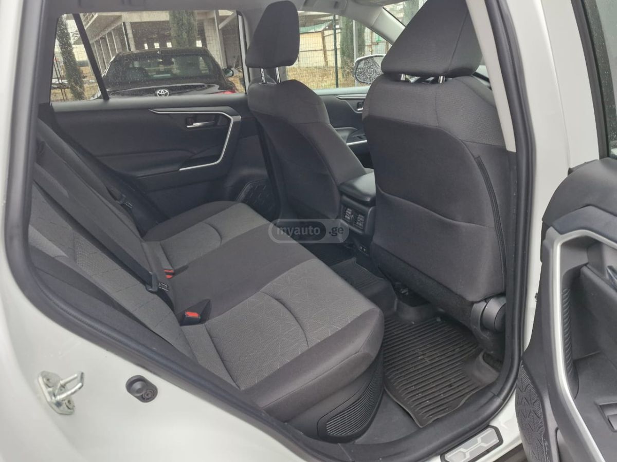 Toyota XLE 4dr All-Wheel Drive Automa — миниатюра 5