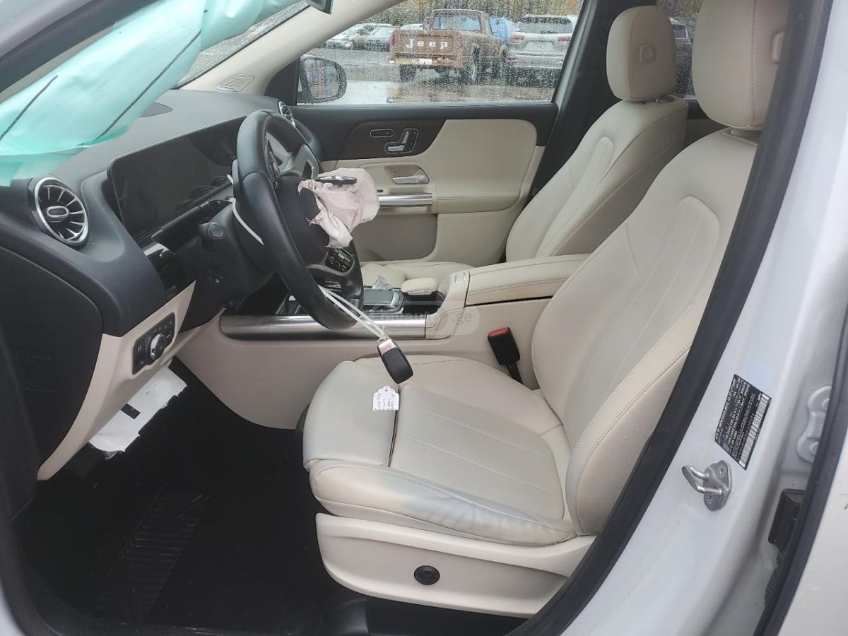 Mercedes-Benz GLA 250 - фото 7