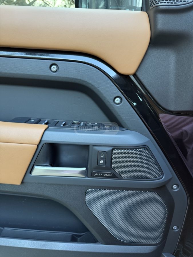 Land Rover X-Dynamic SE 2.0 Diesel (200 H — миниатюра 13