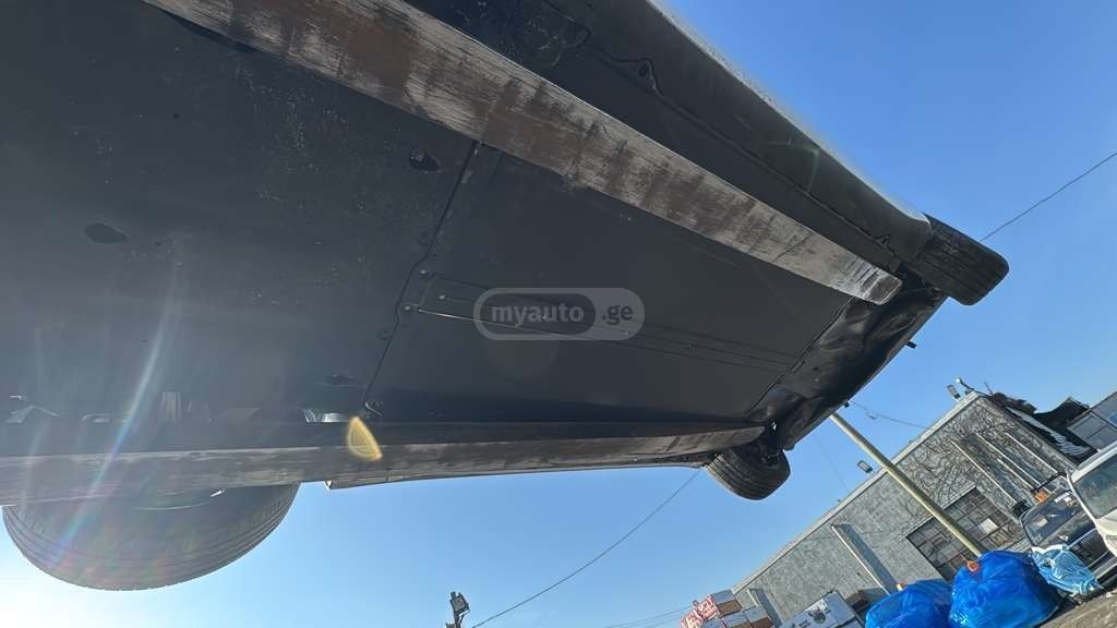 Tesla Model 3 - фото 14