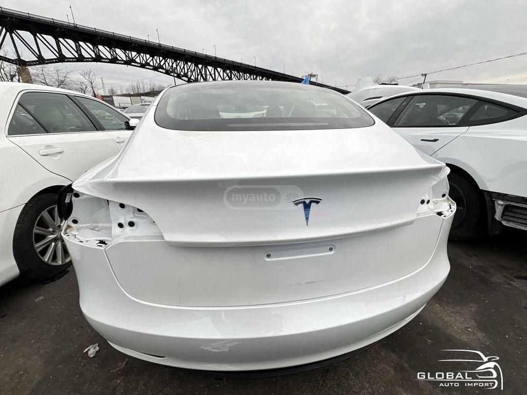 Tesla Model 3 - фото 5