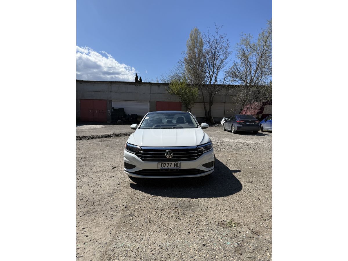 Volkswagen Jetta - фото 3