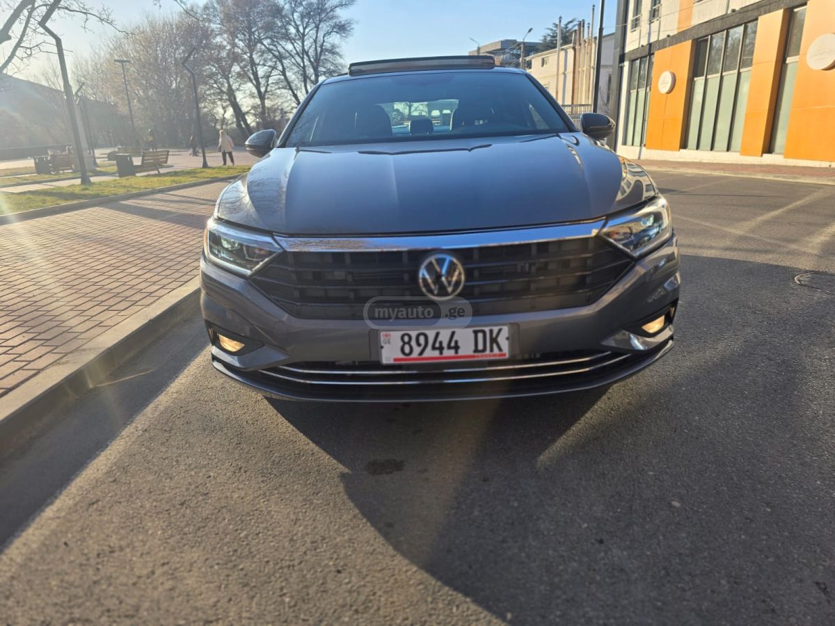 Volkswagen Jetta - фото 3