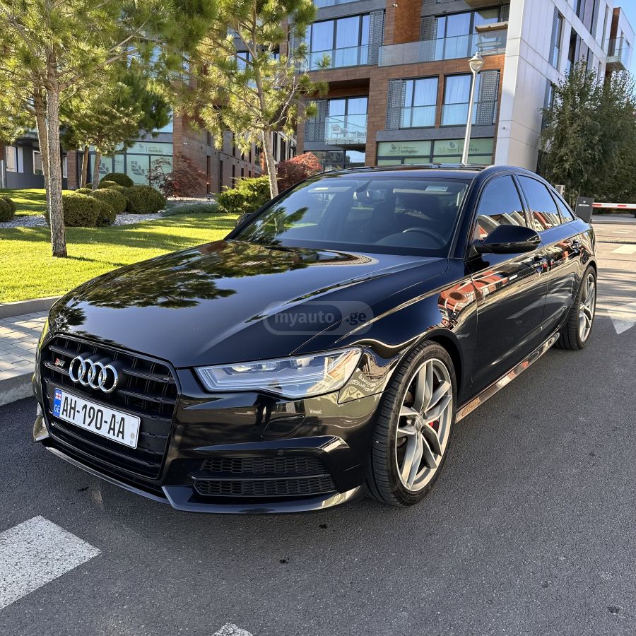 Audi S6 - фото 1