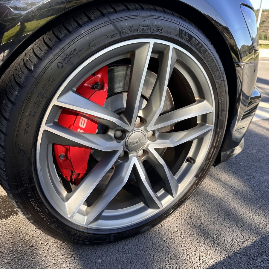 Audi S6 - фото 10