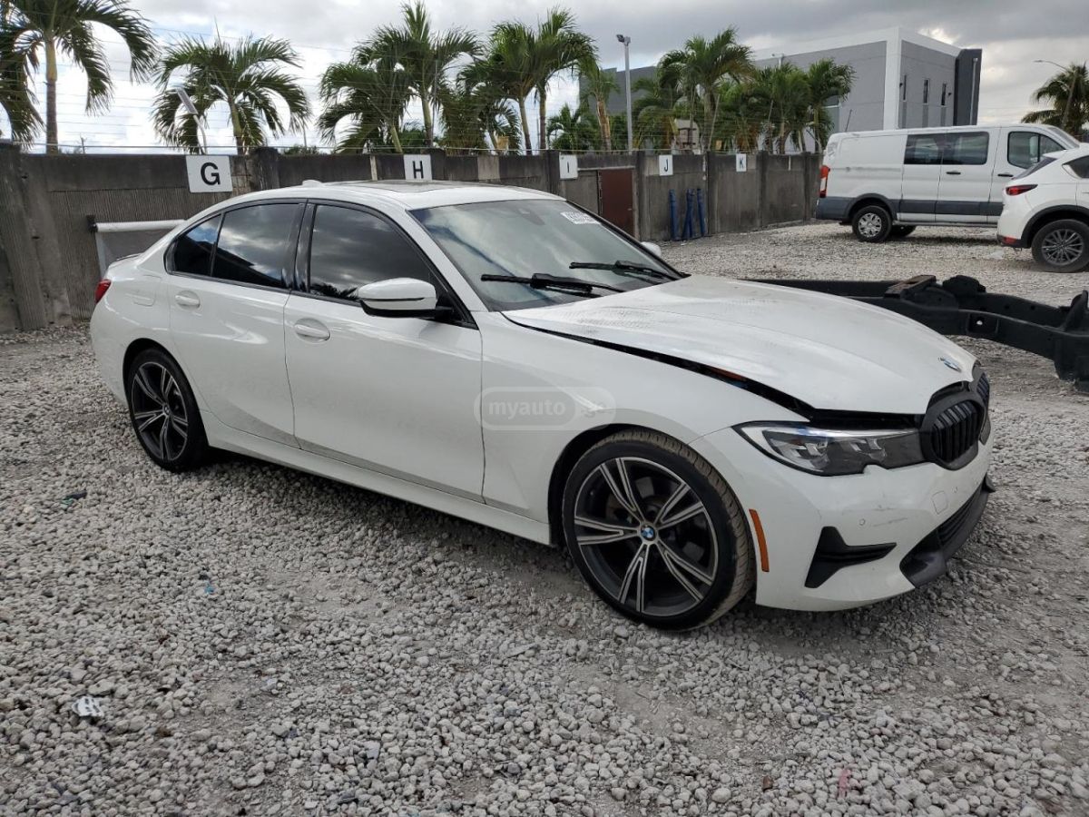 BMW 330 - фото 4