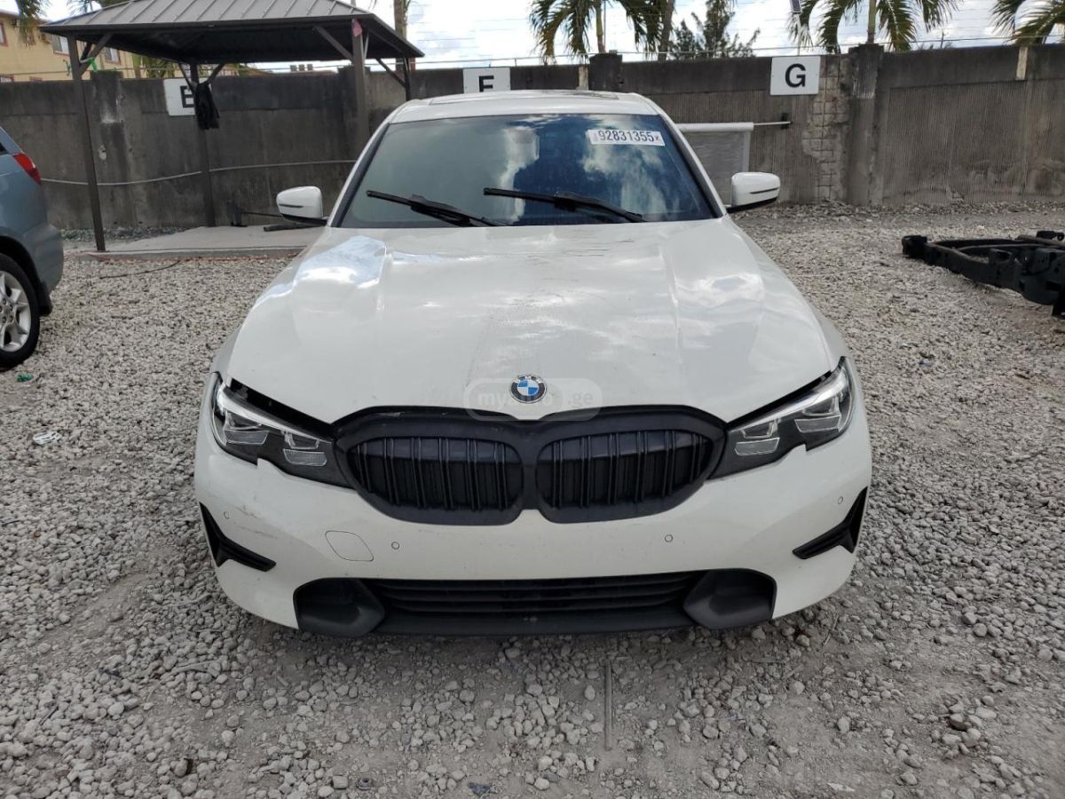 BMW 330 - фото 5