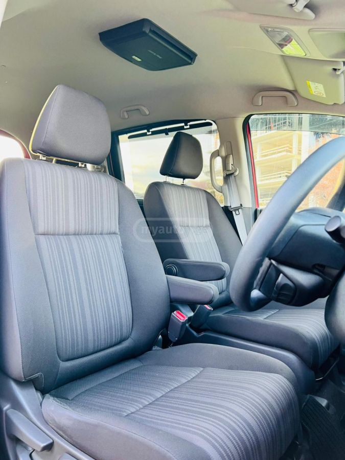 Honda Freed - фото 8