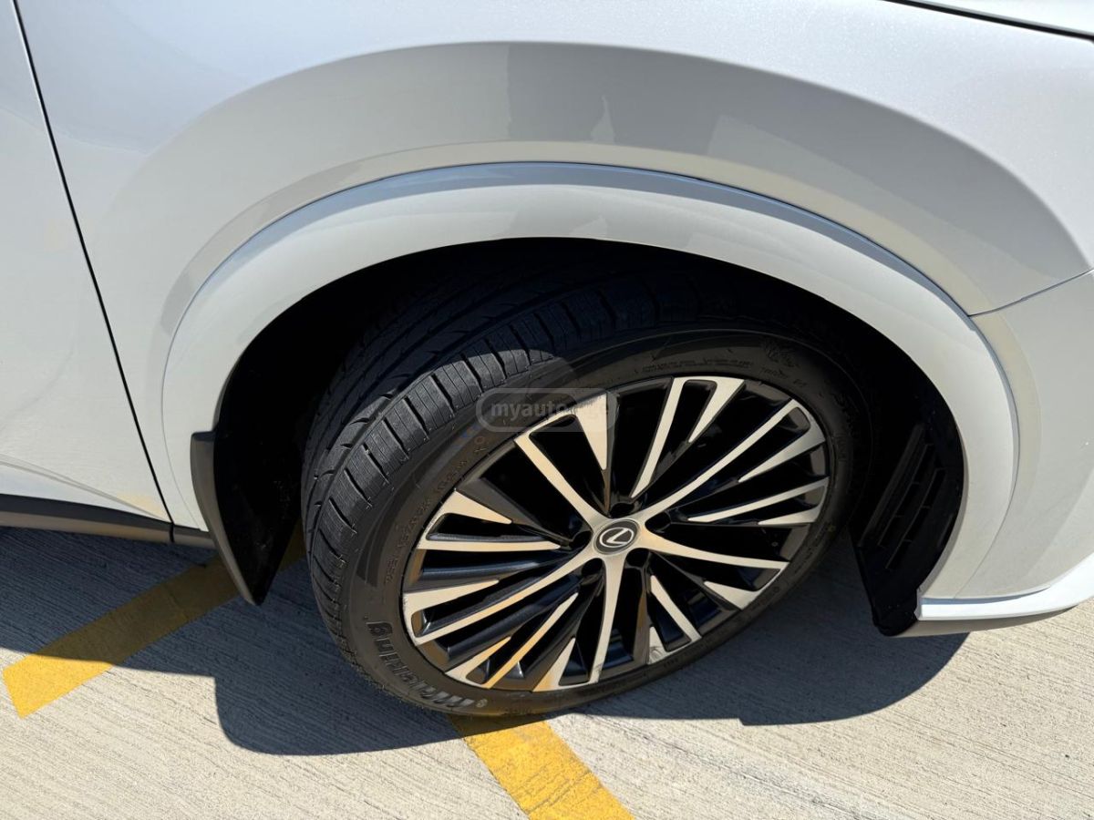 Lexus RX 350 - фото 5