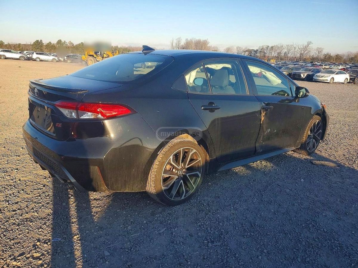 Toyota Corolla - фото 3