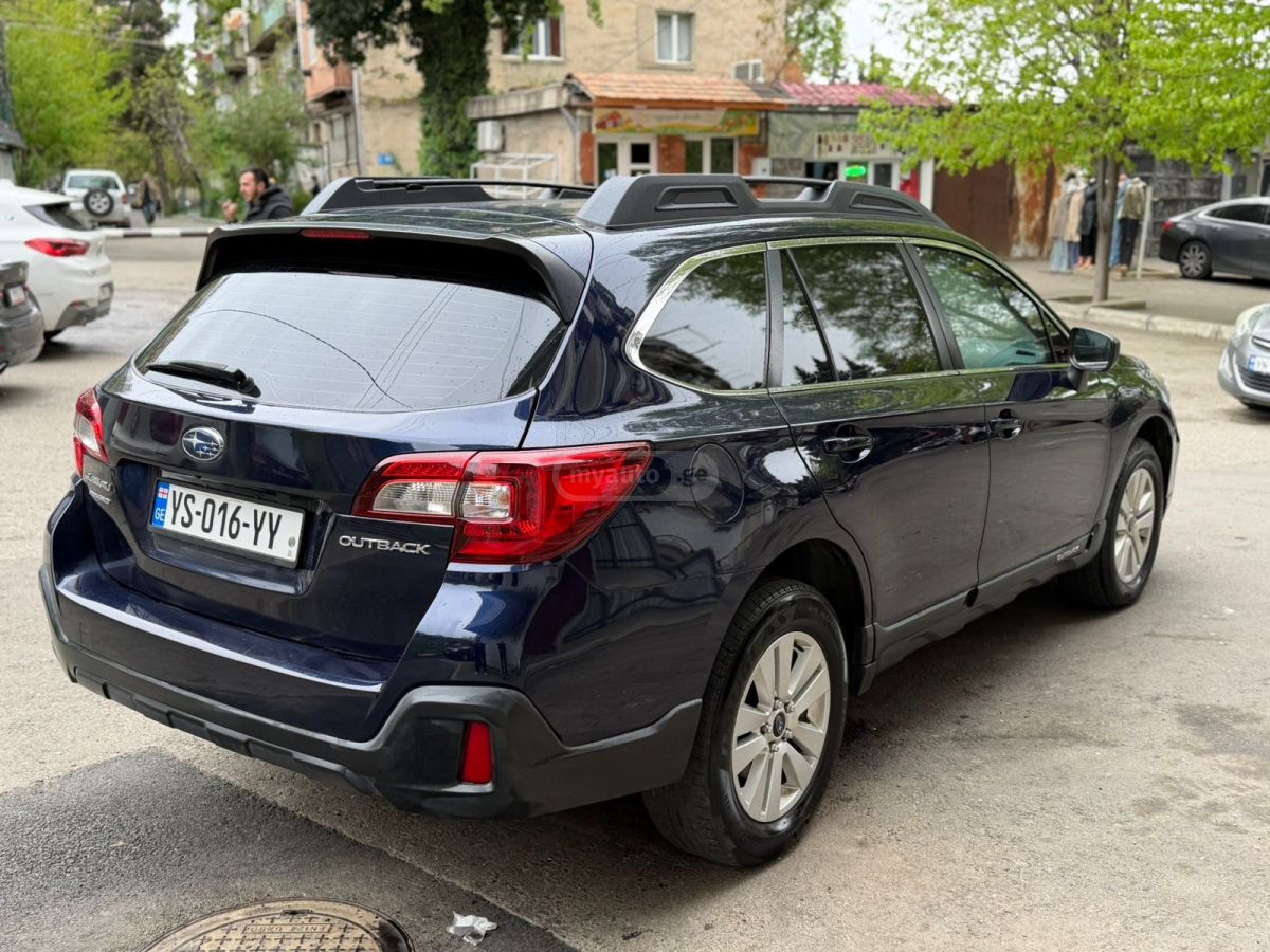 Subaru Outback - фото 2