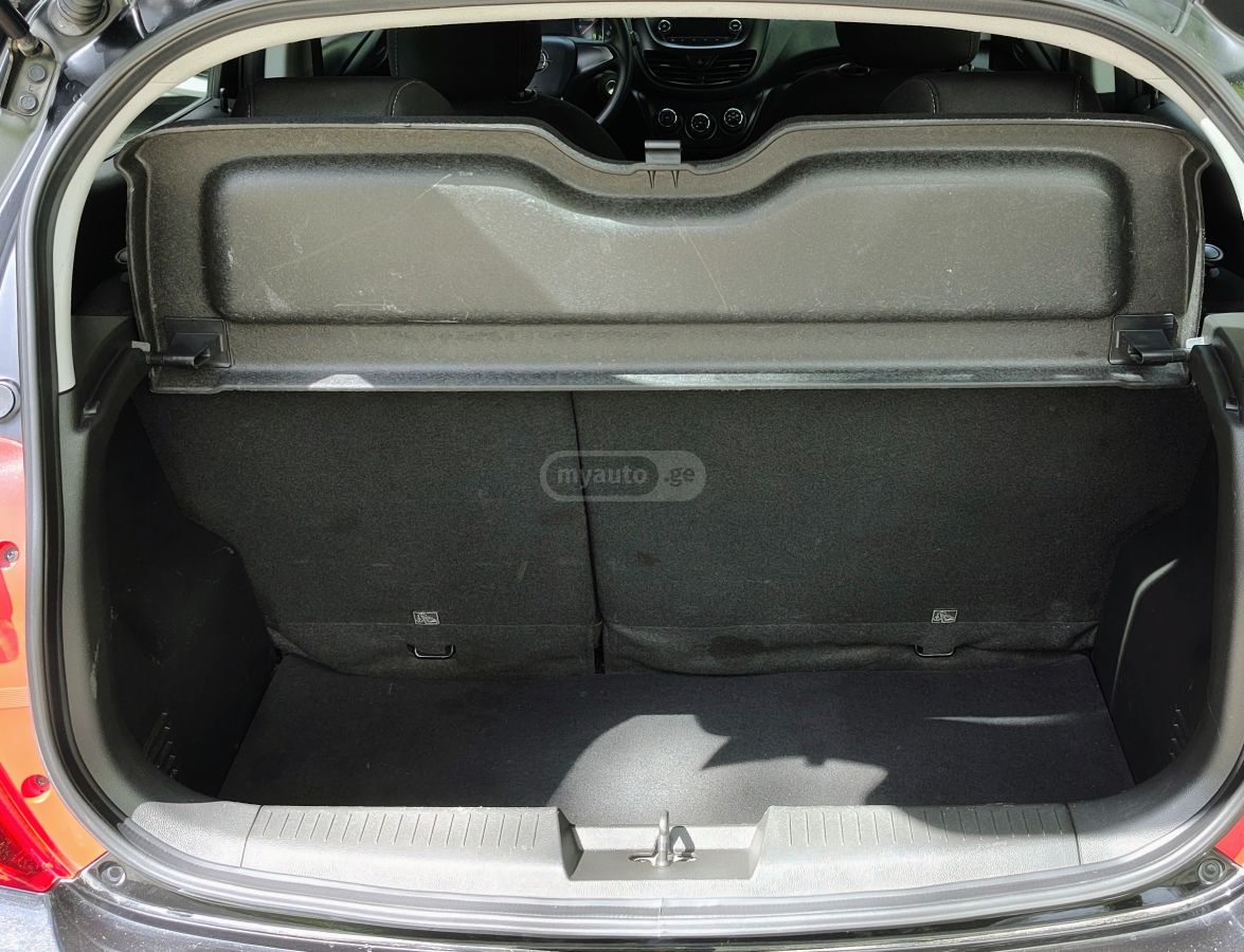 Chevrolet Spark - фото 12