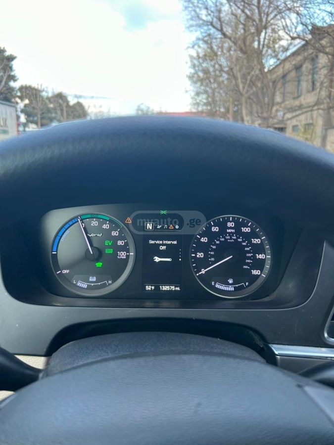 Hyundai Sonata - фото 2