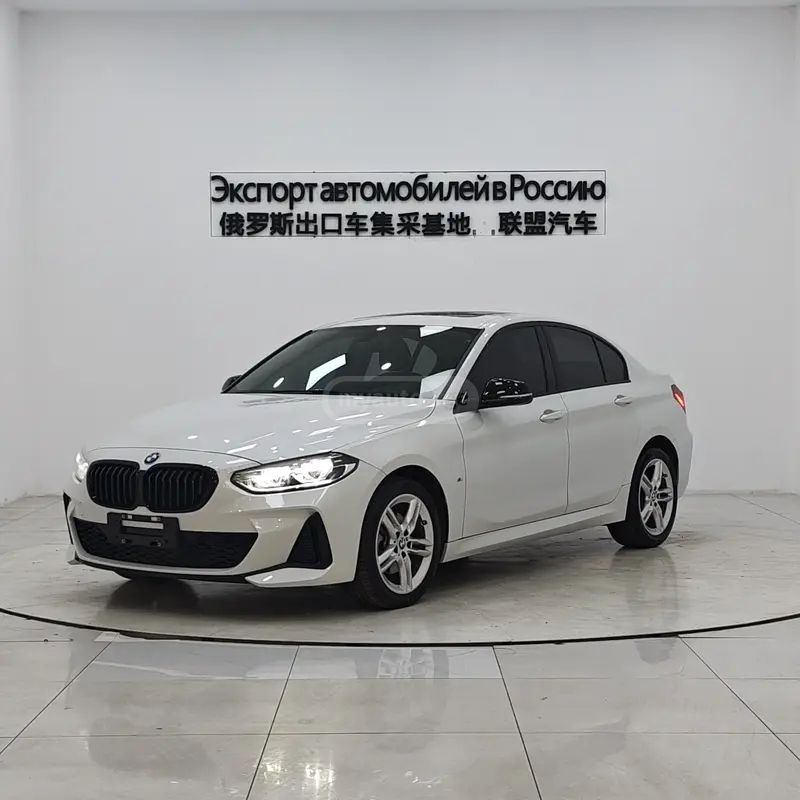 BMW 135 2023 — миниатюра 1