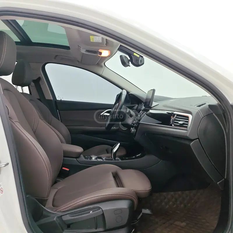 BMW 135 2023 — миниатюра 12