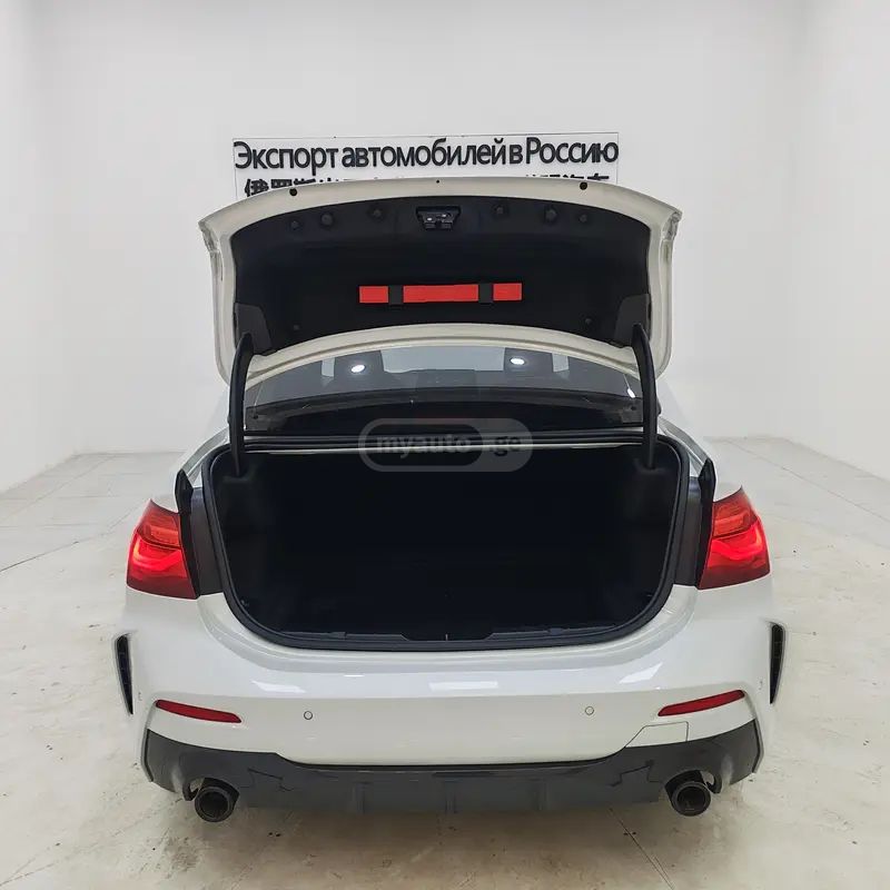 BMW 135 2023 — миниатюра 6